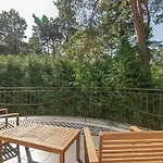 Comfortable 4 Bedroom Outdoor Wood-fired Sauna Warsaw فيلة Magdalenka