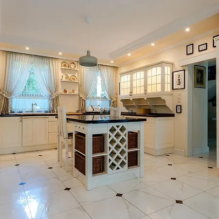 Comfortable 4 Bedroom Outdoor Wood-fired Sauna Warsaw * Magdalenka