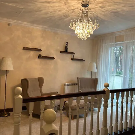 Comfortable 4 Bedroom Outdoor Wood-fired Sauna Warsaw *