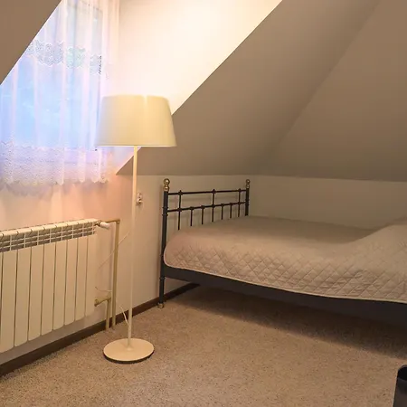 Willa Comfortable 4 Bedroom Outdoor Wood-fired Sauna Warsaw Magdalenka